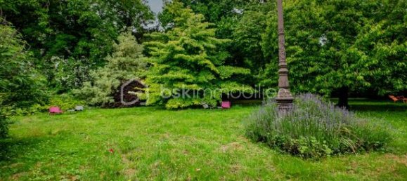 5 bedrooms House in Yonne, France No. 359732 5