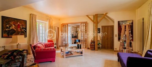 5 bedrooms House in Yonne, France No. 359732 16