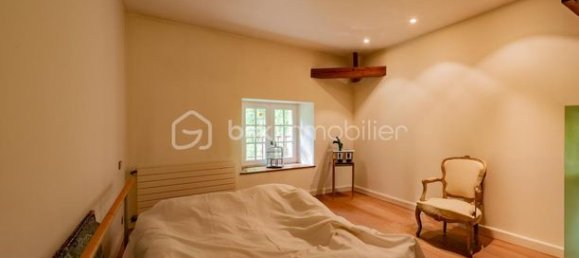 5 bedrooms House in Yonne, France No. 359732 19