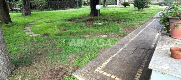 Вилла с 4 комнатами в Веллетри, Италия № 10003 34