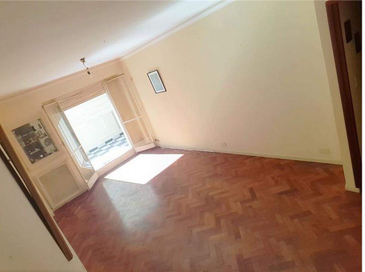 3 bedrooms Apartment in Buenos Aires, Argentina No. 76200