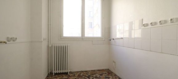 2 bedrooms Apartment in Paris, France No. 310360 5