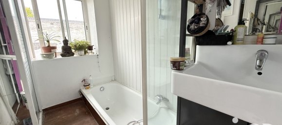 Casa de 5 habitaciónes en Cuincy, France No. 335753 6