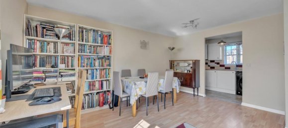 2 bedrooms Apartment in Edgware, United Kingdom No. 7863 13