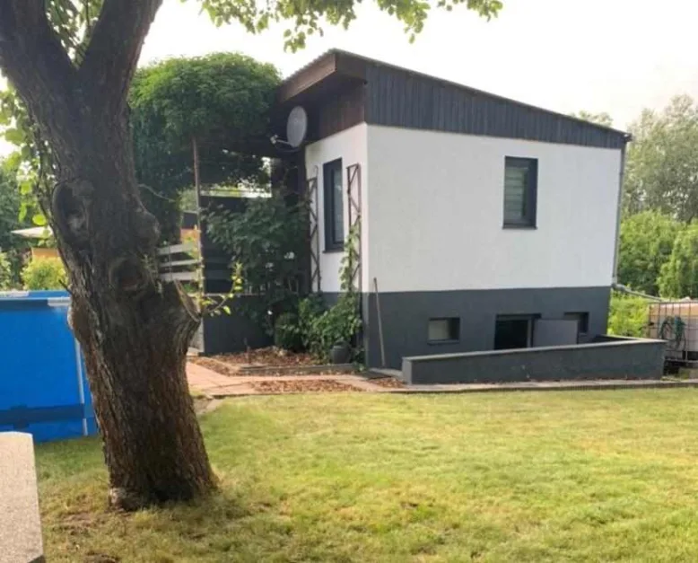 Дом с 2 комнатами в Франкфурт на Одере, Германия № 14239