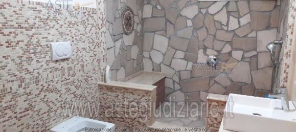 11 rooms House in Pomezia, Italy No. 192049 7