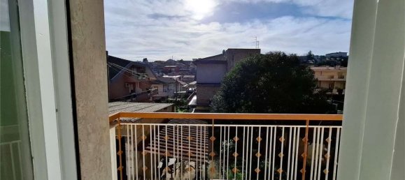 6 rooms House in Pescara, Italy No. 55744 25