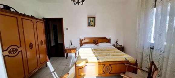 6 rooms House in Pescara, Italy No. 55744 31