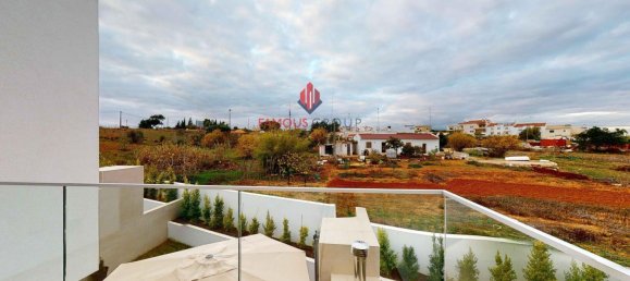 3 Schlafzimmer Villa in Lagoa, Portugal, Nr. 96513 26