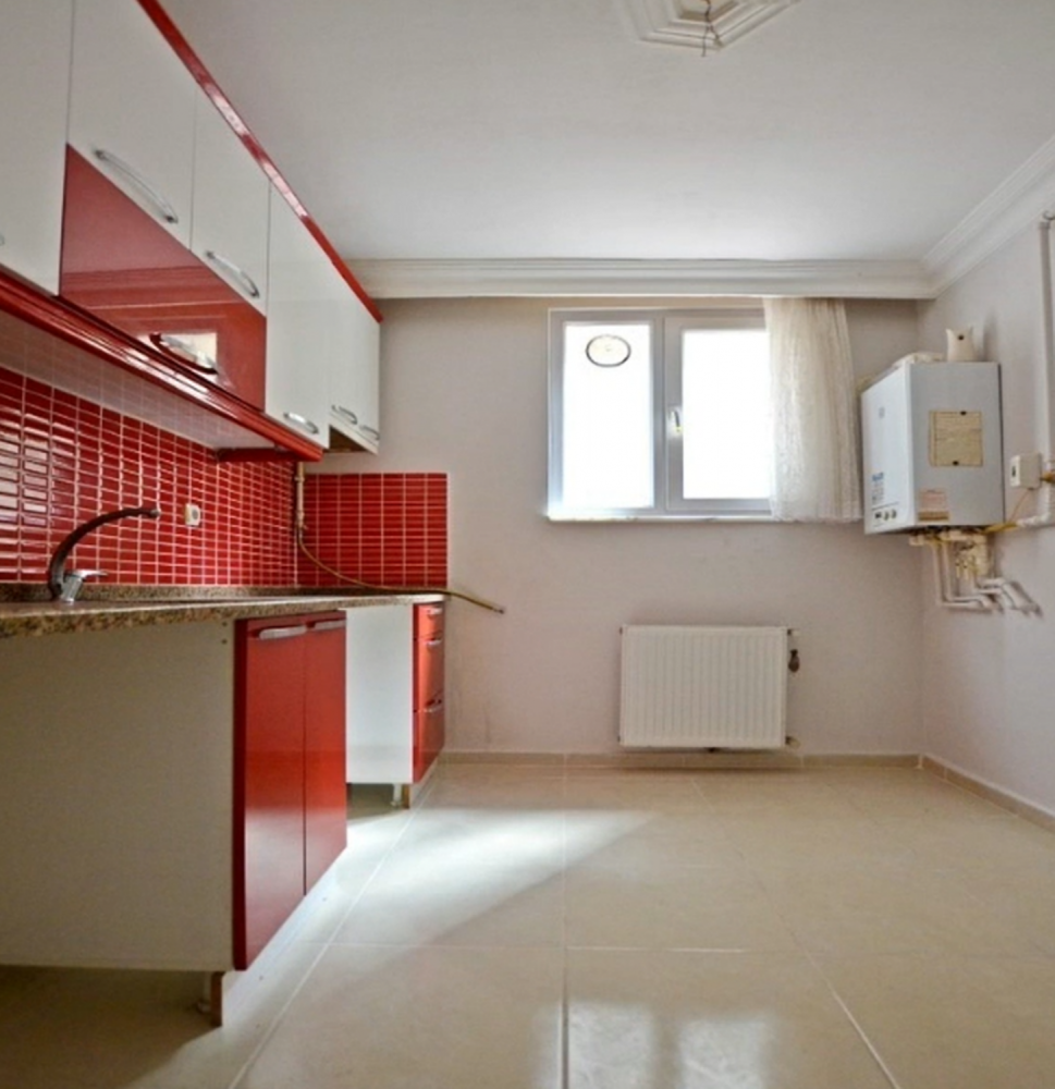 Apartamento 2+1 em Istanbul, Turkey N.º 32092