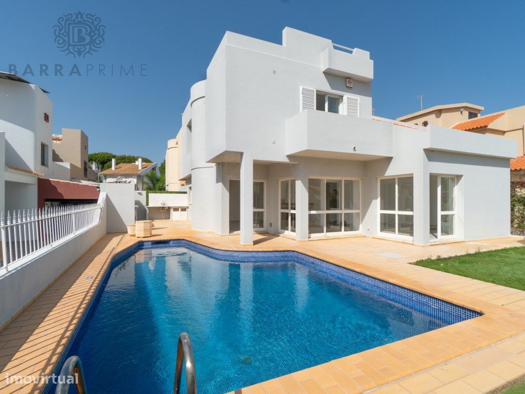 3 bedrooms House in Quarteira, Portugal No. 247278