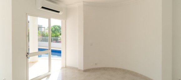 3 bedrooms House in Quarteira, Portugal No. 247278 7