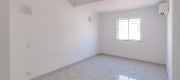 3 bedrooms House in Quarteira, Portugal No. 247278 11