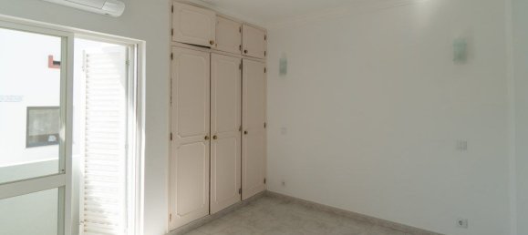 3 bedrooms House in Quarteira, Portugal No. 247278 13