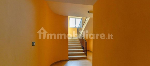 Квартира с 2 спальнями в Риволи, Италия № 10055 5