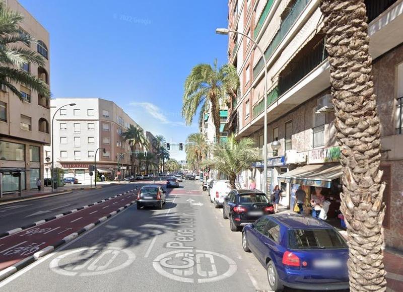 3 bedrooms Apartment in Alicante, Spain No. 211243