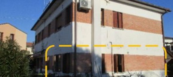 3 rooms Apartment in Oderzo, Italy No. 218041 3