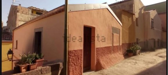 3 bedrooms House in Bosa, Italy No. 373712 5