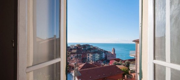 Apartamento de 2 habitaciónes en Lerici, Italy No. 104901 15