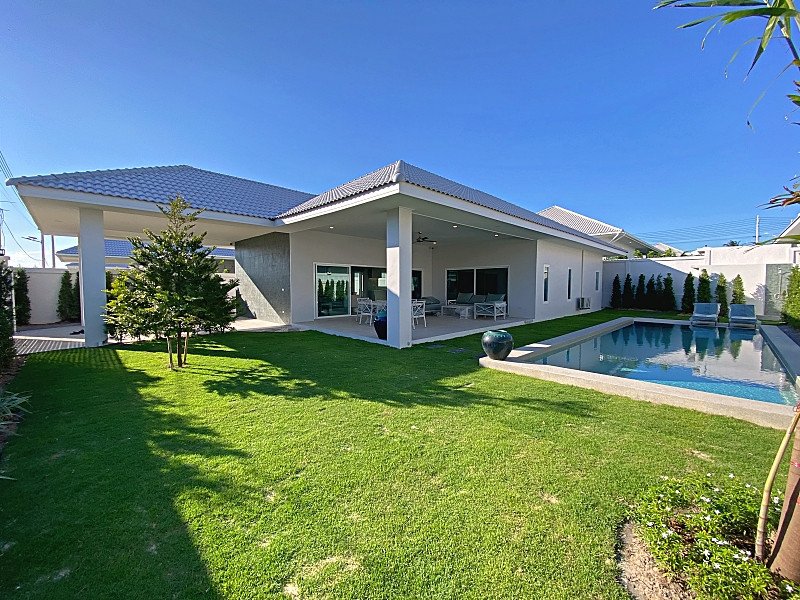 3 bedrooms House in Hua Hin, Thailand No. 58847