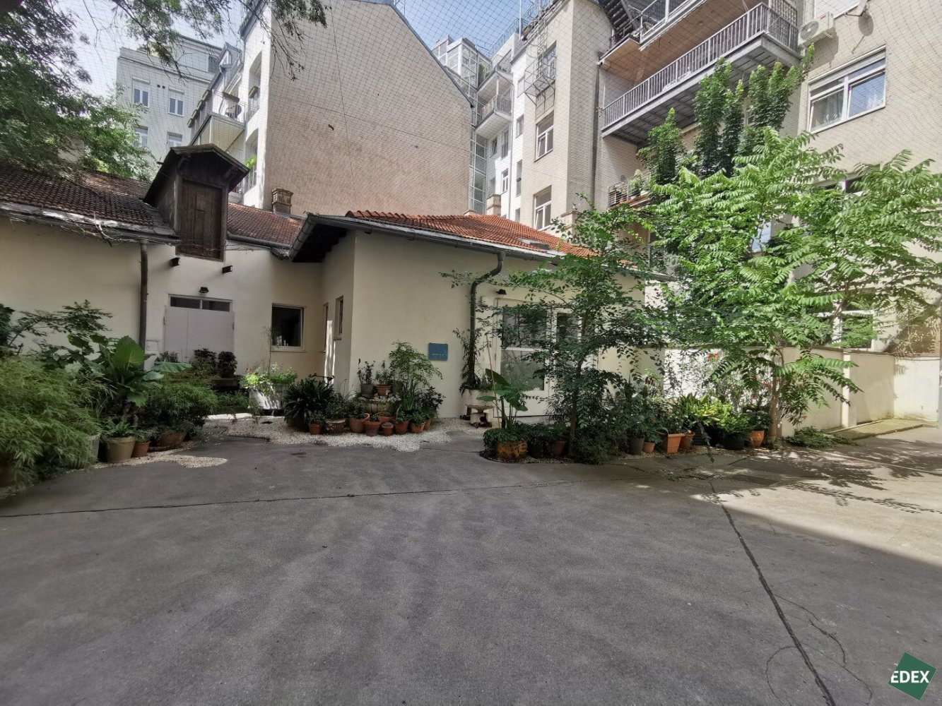 135m² Parking in Vienna, Austria No. 197182