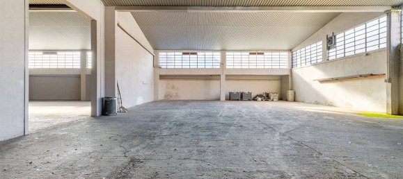 Almacén de 5 habitaciónes en Cinisello Balsamo, Italy No. 337479 41