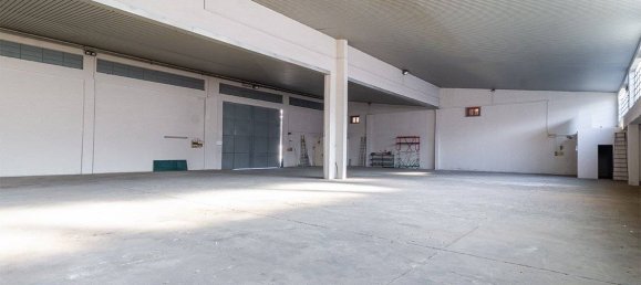 Almacén de 5 habitaciónes en Cinisello Balsamo, Italy No. 337479 38