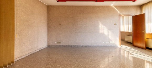 Almacén de 5 habitaciónes en Cinisello Balsamo, Italy No. 337479 22