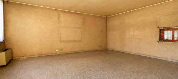 Almacén de 5 habitaciónes en Cinisello Balsamo, Italy No. 337479 13