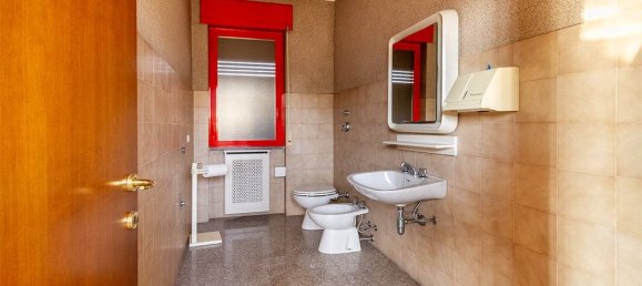 Almacén de 5 habitaciónes en Cinisello Balsamo, Italy No. 337479 25