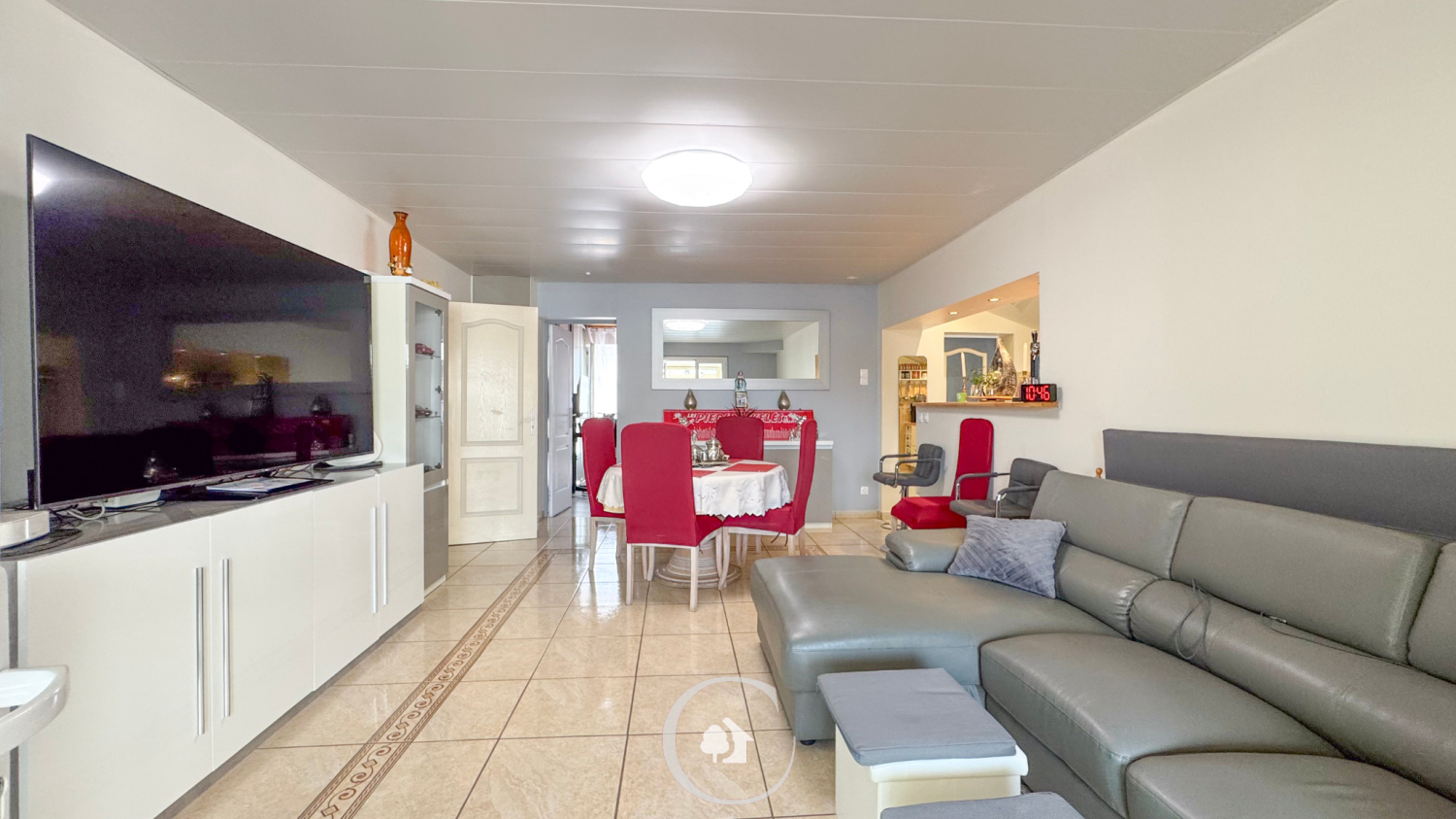 2 bedrooms House in Le Bouscat, France No. 320986