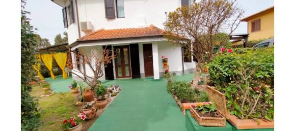 Villa T4 em Capoterra, Italy N.º 363287 2