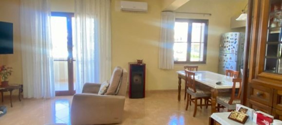 4 bedrooms Apartment in Reggio Calabria, Italy No. 340897 5