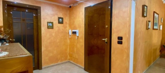 4 bedrooms Apartment in Reggio Calabria, Italy No. 340897 3