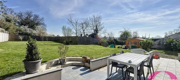 4 bedrooms House in Bouville, France No. 177764 17