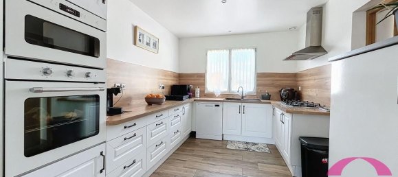 4 bedrooms House in Bouville, France No. 177764 18