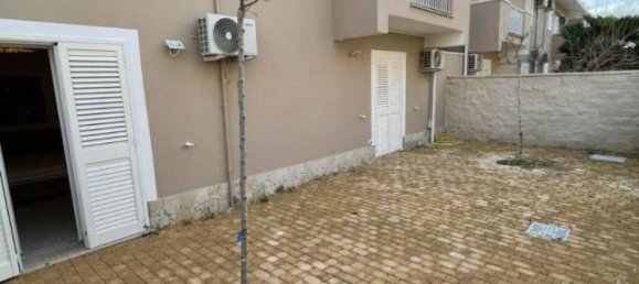 4 rooms House in Pachino, Italy No. 42571 11