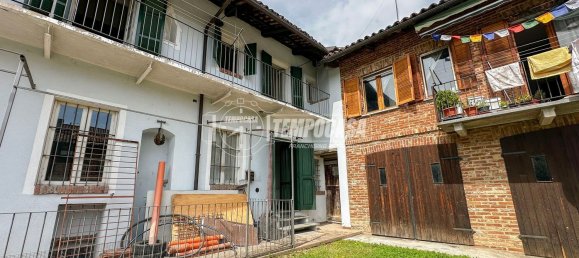 6 bedrooms Duplex in Castelnuovo Don Bosco, Italy No. 335457 5