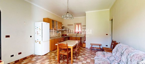 6 bedrooms Duplex in Castelnuovo Don Bosco, Italy No. 335457 8