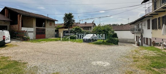 6 bedrooms Duplex in Castelnuovo Don Bosco, Italy No. 335457 6