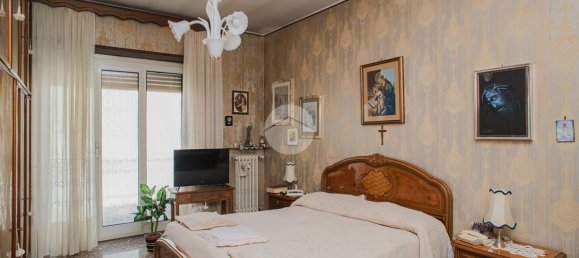 3-Zimmer Wohnung in Rome, Italy, Nr. 235451 9