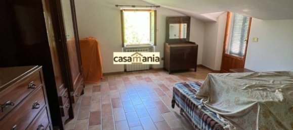 2 bedrooms Apartment in Pergola, Italy No. 303307 11