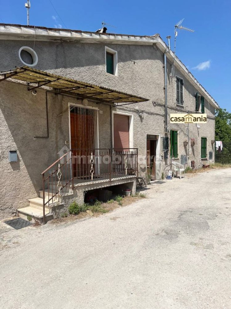 2 bedrooms Apartment in Pergola, Italy No. 303307