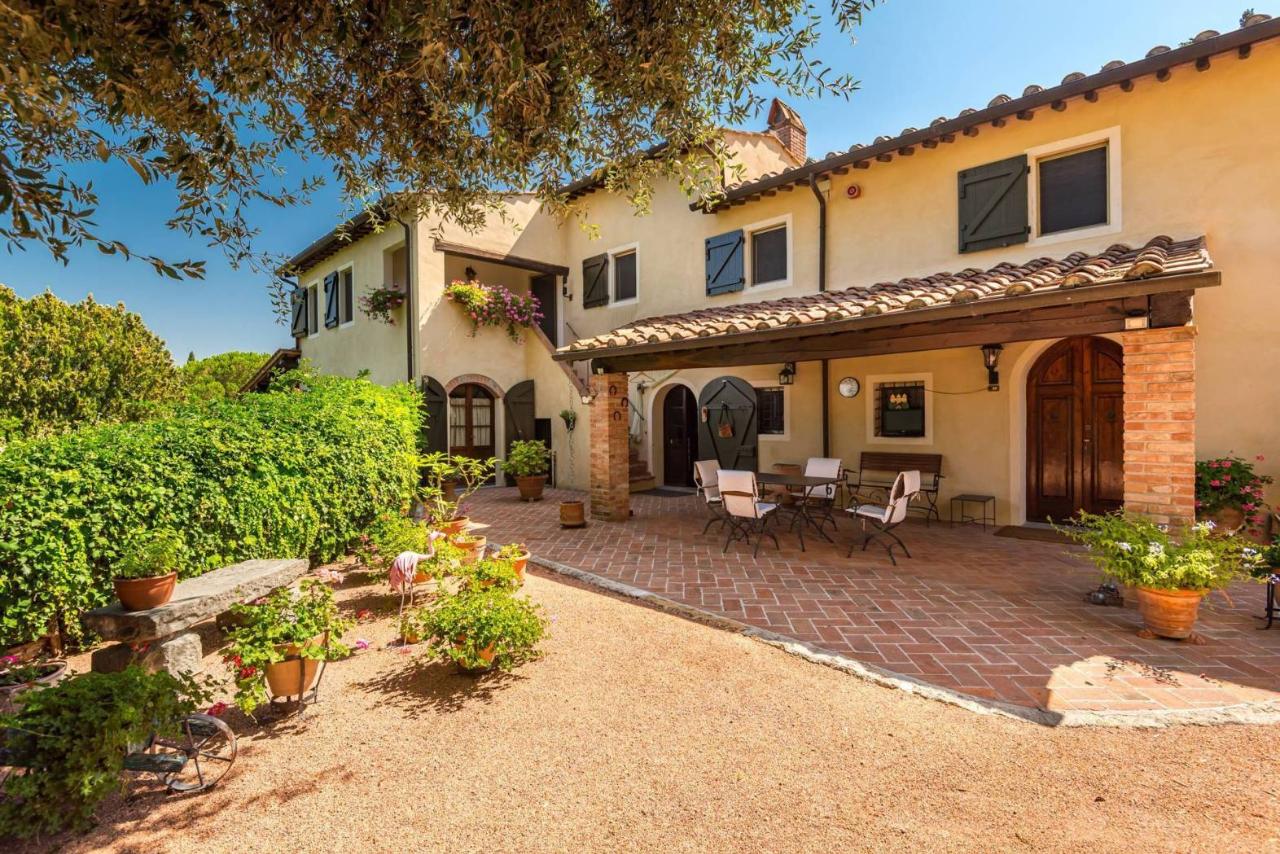 Villa de 28 habitaciónes en Casciana Terme Lari, Italy No. 104005