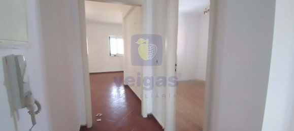 3 bedrooms House in Rio de Mouro, Portugal No. 166135 16