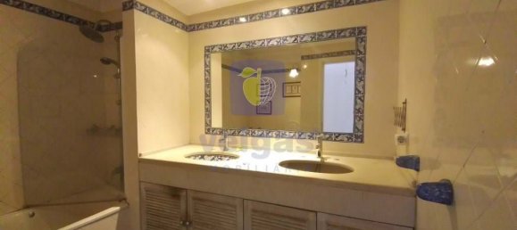 3 bedrooms House in Rio de Mouro, Portugal No. 166135 10