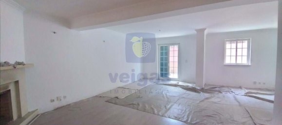 3 bedrooms House in Rio de Mouro, Portugal No. 166135 33