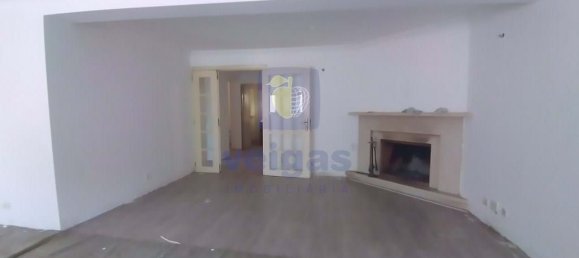3 bedrooms House in Rio de Mouro, Portugal No. 166135 34
