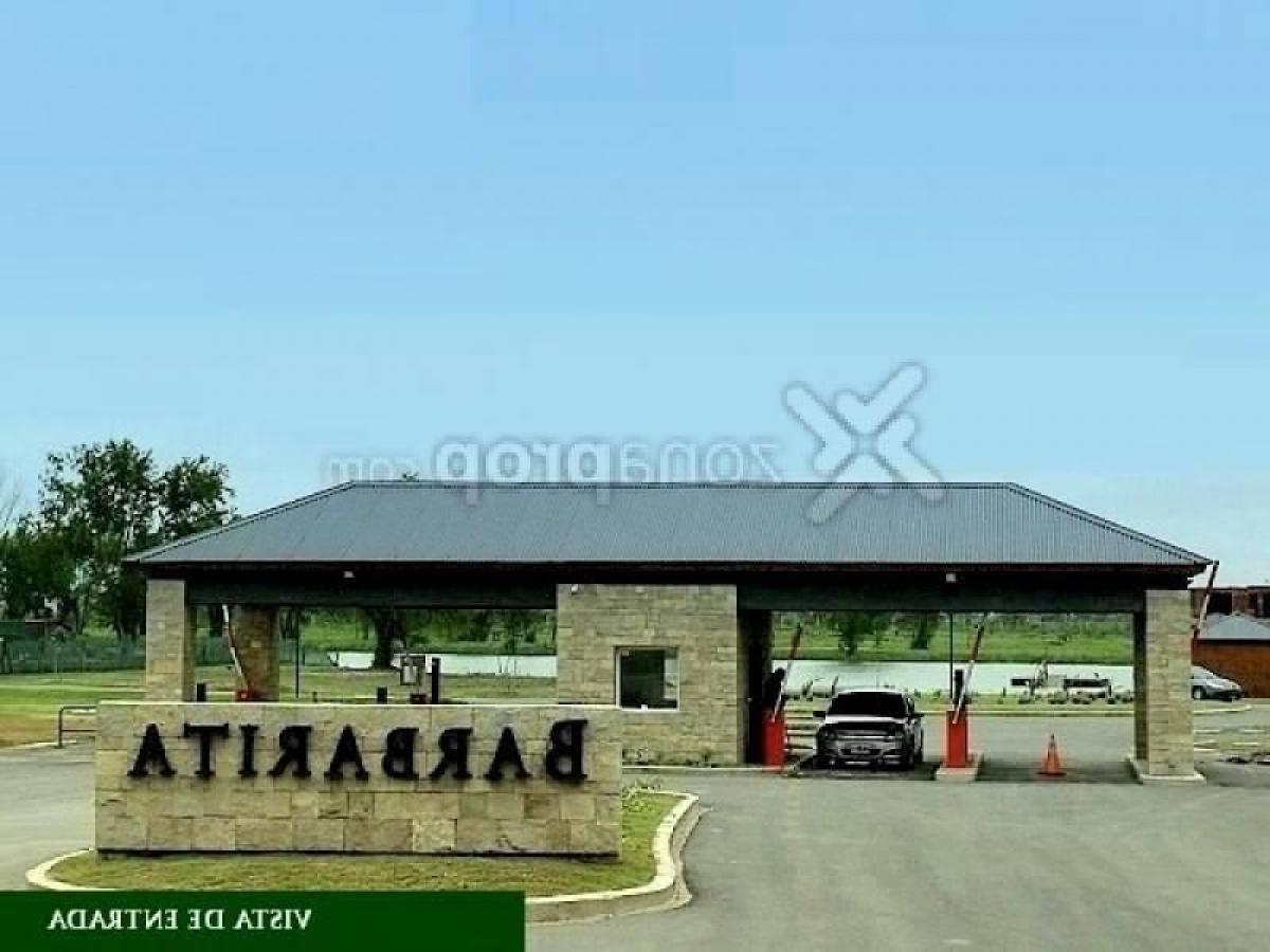  Land in Tigre, Argentina No. 32671