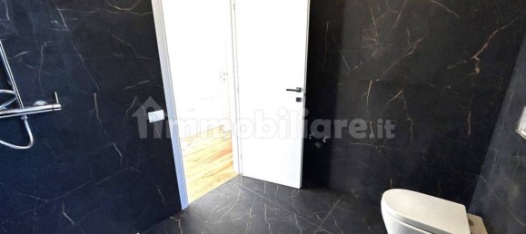 Apartamento T3 em Treviso, Italy N.º 216385 23